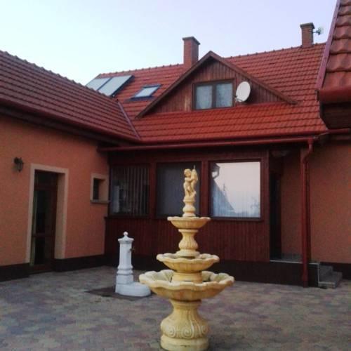 Szilvia Vendeghaz Hotel Korosszakal Exterior foto